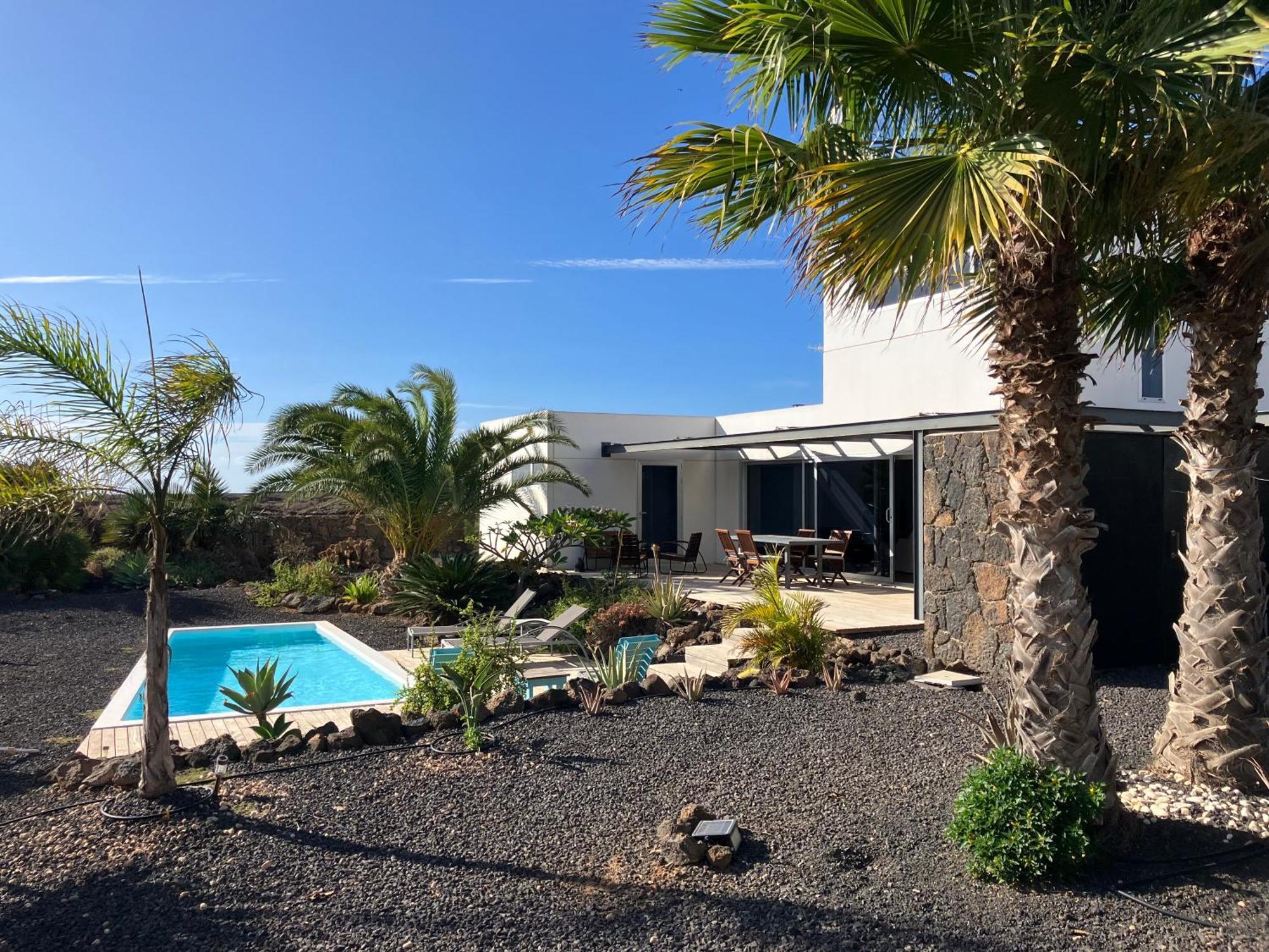 Majanicho Rock - Villa With Heated Pool Лахарес Экстерьер фото